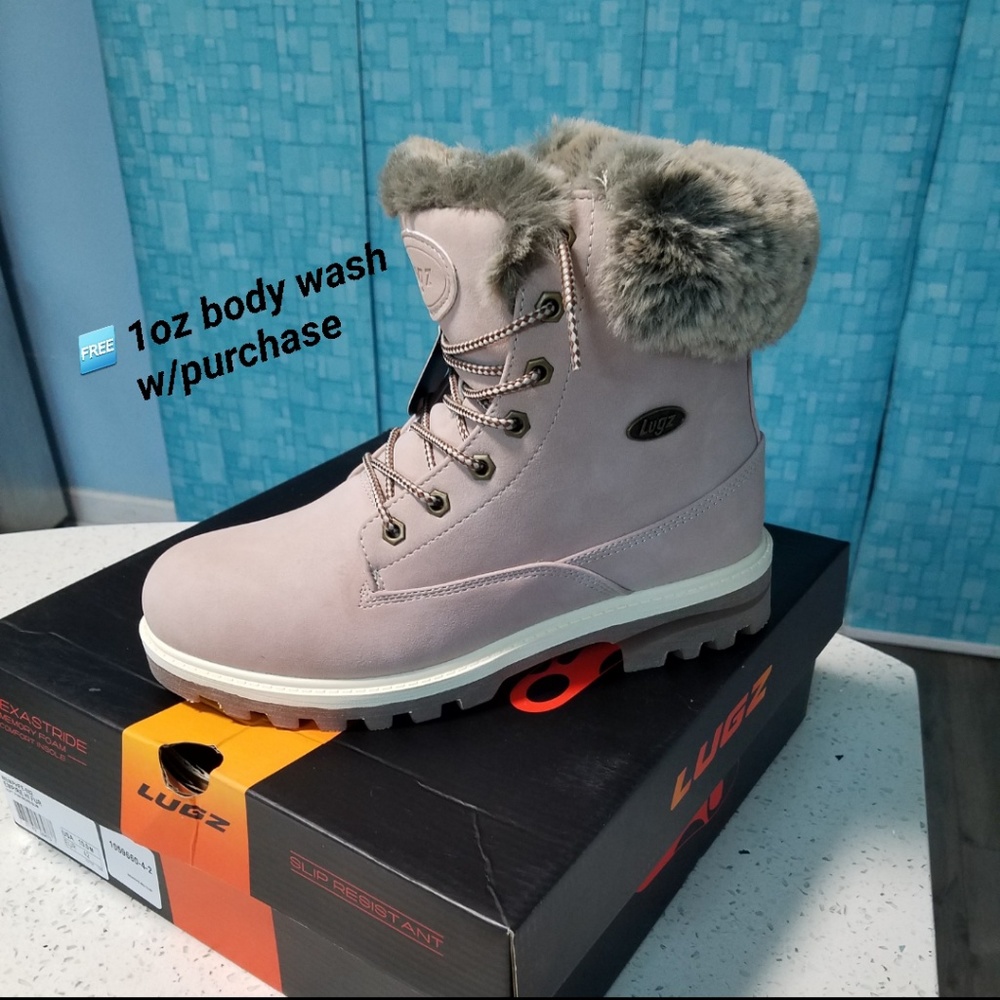 **💜💛**🆕️WT** Women's Lugz Boots**💜💛**